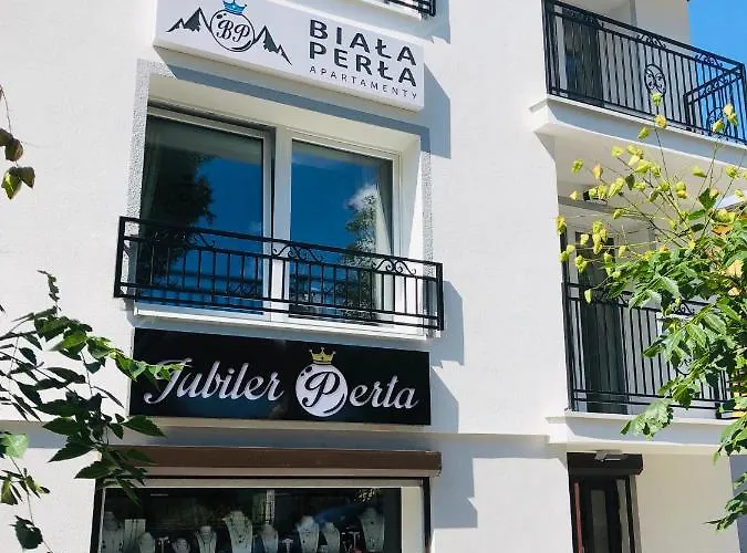 Biala Perla מלון דירות 3*